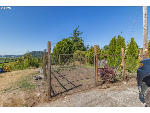 $599,900 | 1211 Fairview Street, Myrtle Point, OR 97458