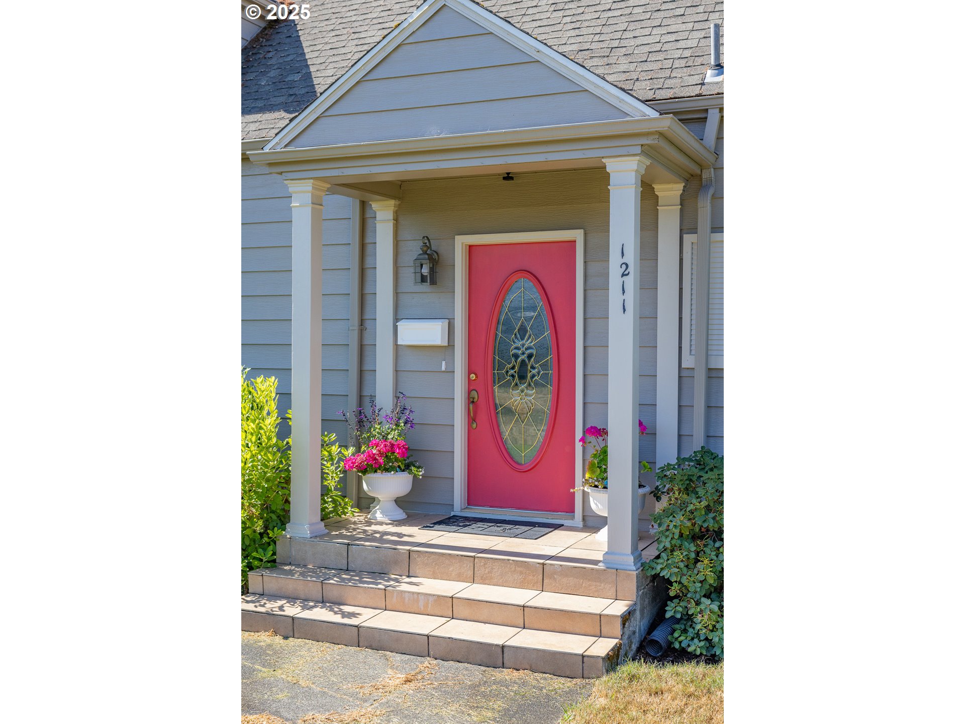 1211 Fairview Street Myrtle Point, OR 97458 - Photo 10 of 48