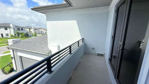 $18,500 | 19708 Northeast 14th Avenue, Miami, FL 33179