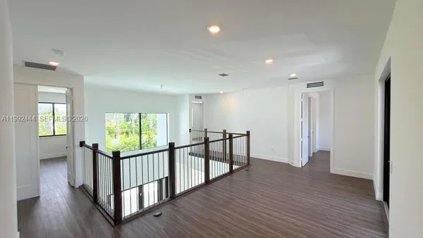 $18,500 | 19708 Northeast 14th Avenue, Miami, FL 33179