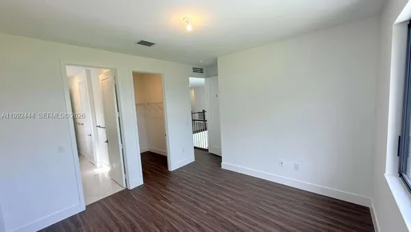 $18,500 | 19708 Northeast 14th Avenue, Miami, FL 33179