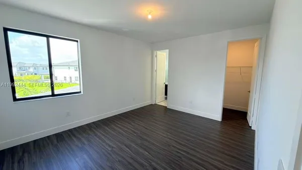 $18,500 | 19708 Northeast 14th Avenue, Miami, FL 33179