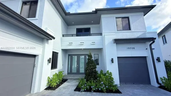 $18,500 | 19708 Northeast 14th Avenue, Miami, FL 33179