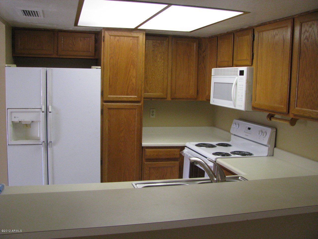 1645 West Baseline Road, Unit 1031 Mesa, AZ 85202 - Photo 4 of 19 Kitchen