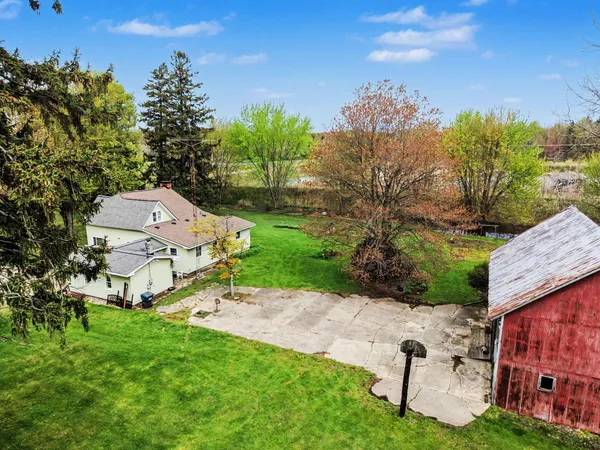 $499,900 | 14361 76th Street, South Haven, MI 49090
