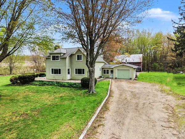$499,900 | 14361 76th Street, South Haven, MI 49090