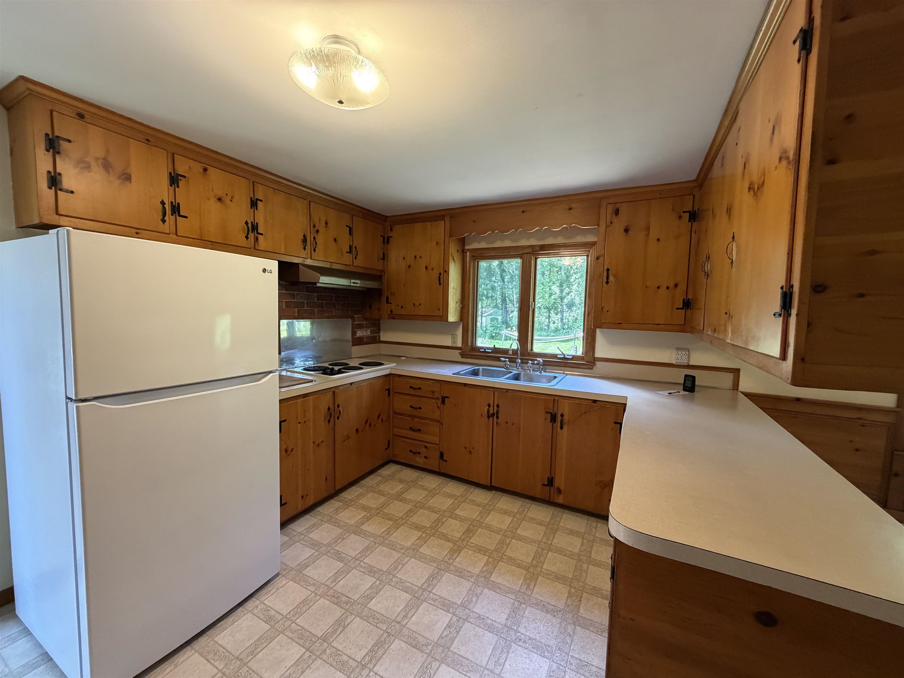 5 Ridgewood Terrace Exeter, NH 03833 - Photo 13 of 34