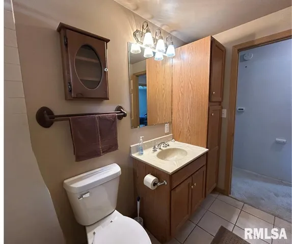 $180,000 | 607 South Summit Drive, Washington, IL 61571