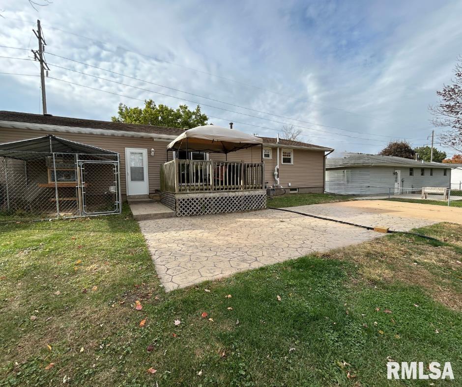 607 South Summit Drive Washington, IL 61571 - Photo 17 of 17