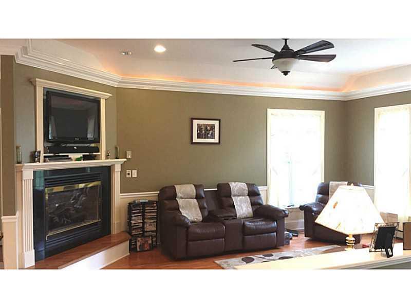 430 Center Road Lebanon, ME 04027 - Photo 13 of 23 Living Room.