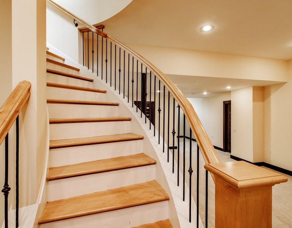 7 Quick Farm Road Westborough, MA 01581 - Photo 22 of 39 Gallery Image 22