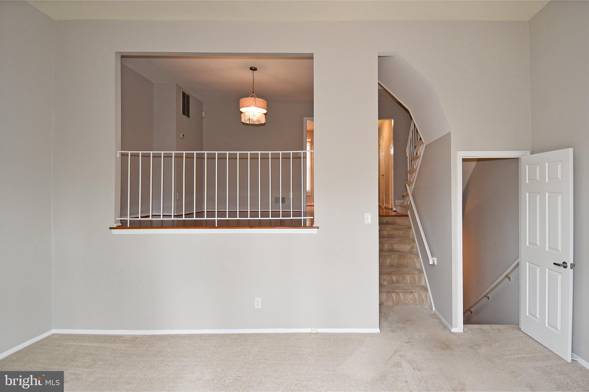 2412 Alsop Court Reston, VA 20191 - Photo 13 of 44
