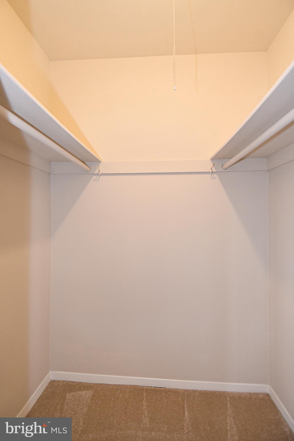 2412 Alsop Court Reston, VA 20191 - Photo 24 of 44 ... and a walk-in closet.