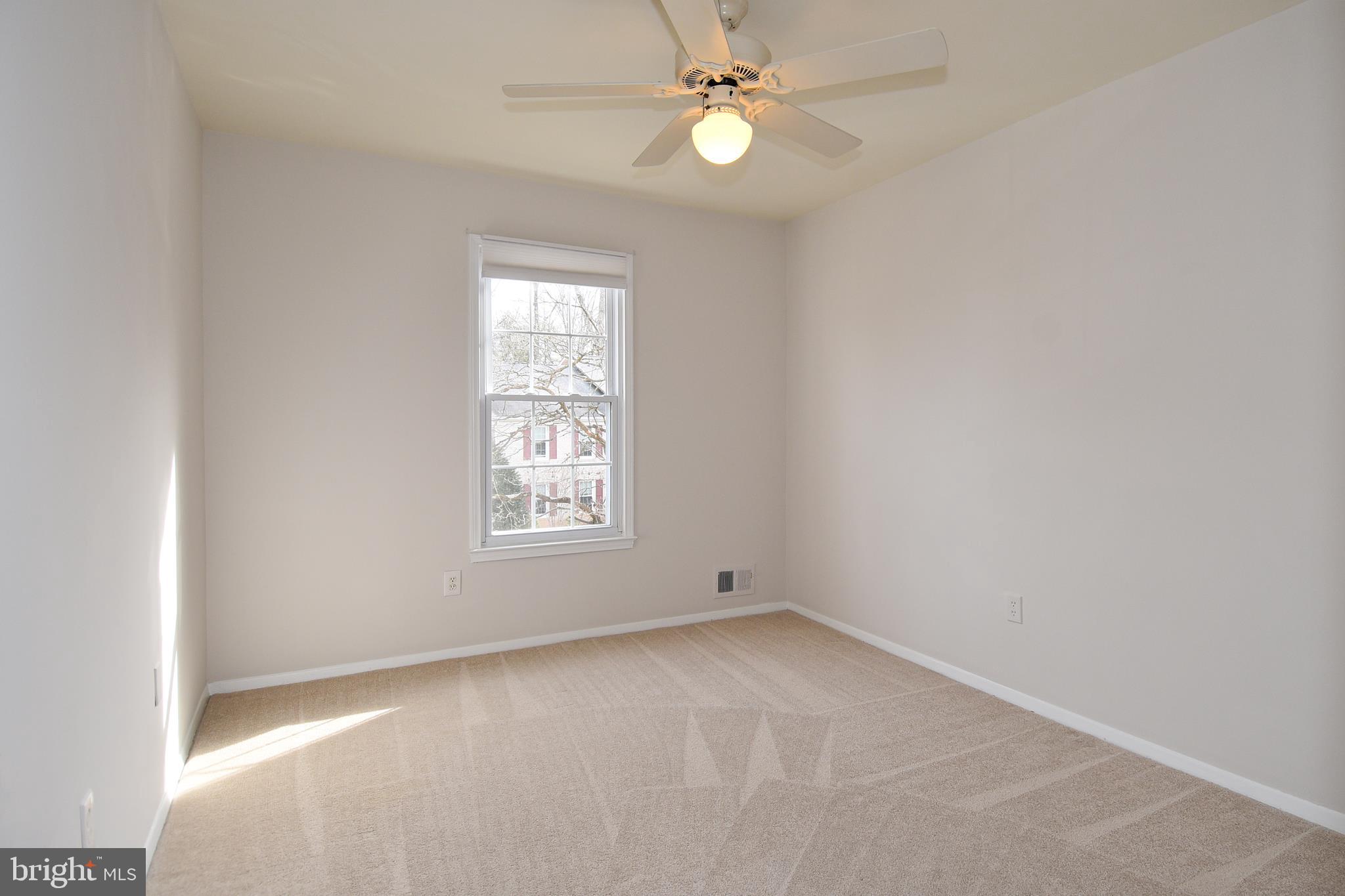 2412 Alsop Court Reston, VA 20191 - Photo 25 of 44 Second bedroom