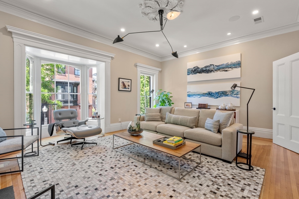 103 West Springfield Street Boston, MA 02118 - Photo 13 of 42