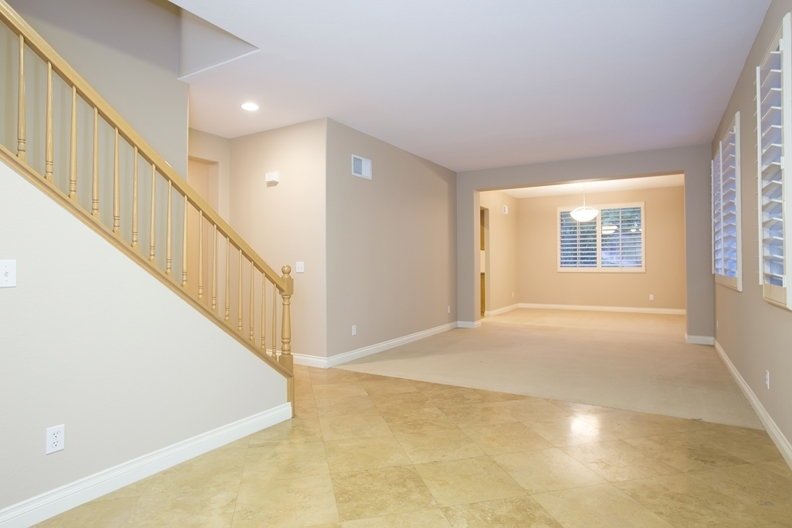 1104 Greenway Road Oceanside, CA 92057 - Photo 3 of 24 Gallery Image 3