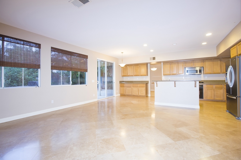 1104 Greenway Road Oceanside, CA 92057 - Photo 8 of 24 Gallery Image 8