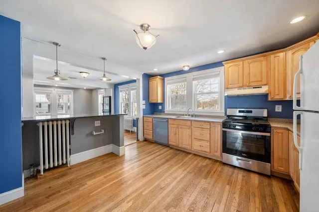 $2,850 | 22 Leonard Street, Unit 22, Woburn, MA 01801