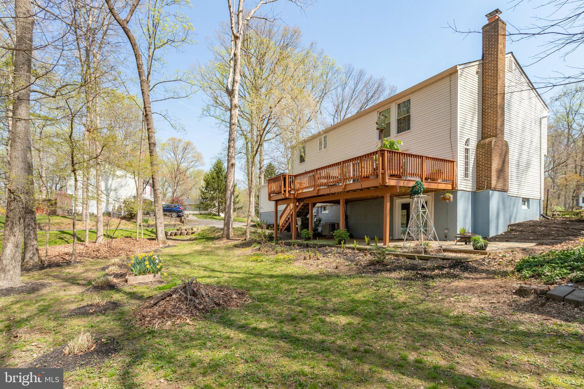 11946 Appling Valley Road Fairfax, VA 22030 - Photo 50 of 58 View from back yard