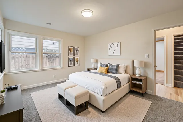 $489,900 | 1581 West Pinehurst Avenue, St. Paul, MN 55116