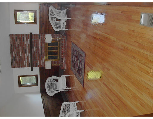 49 Berkeley Road North Andover, MA 01845 - Photo 6 of 11 Gallery Image 6