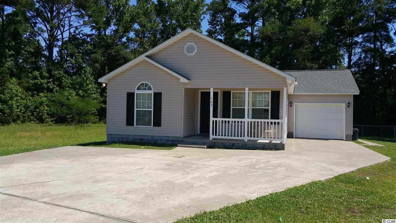 703 Stacy Court Georgetown, SC 29440 - Photo 3 of 13 Gallery Image 3