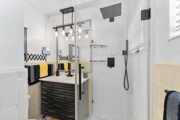 $469,900 | 1428 East River Drive, Margate, FL 33063