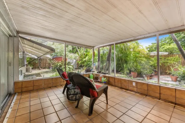 $469,900 | 1428 East River Drive, Margate, FL 33063