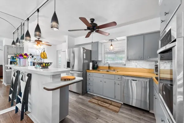 $469,900 | 1428 East River Drive, Margate, FL 33063