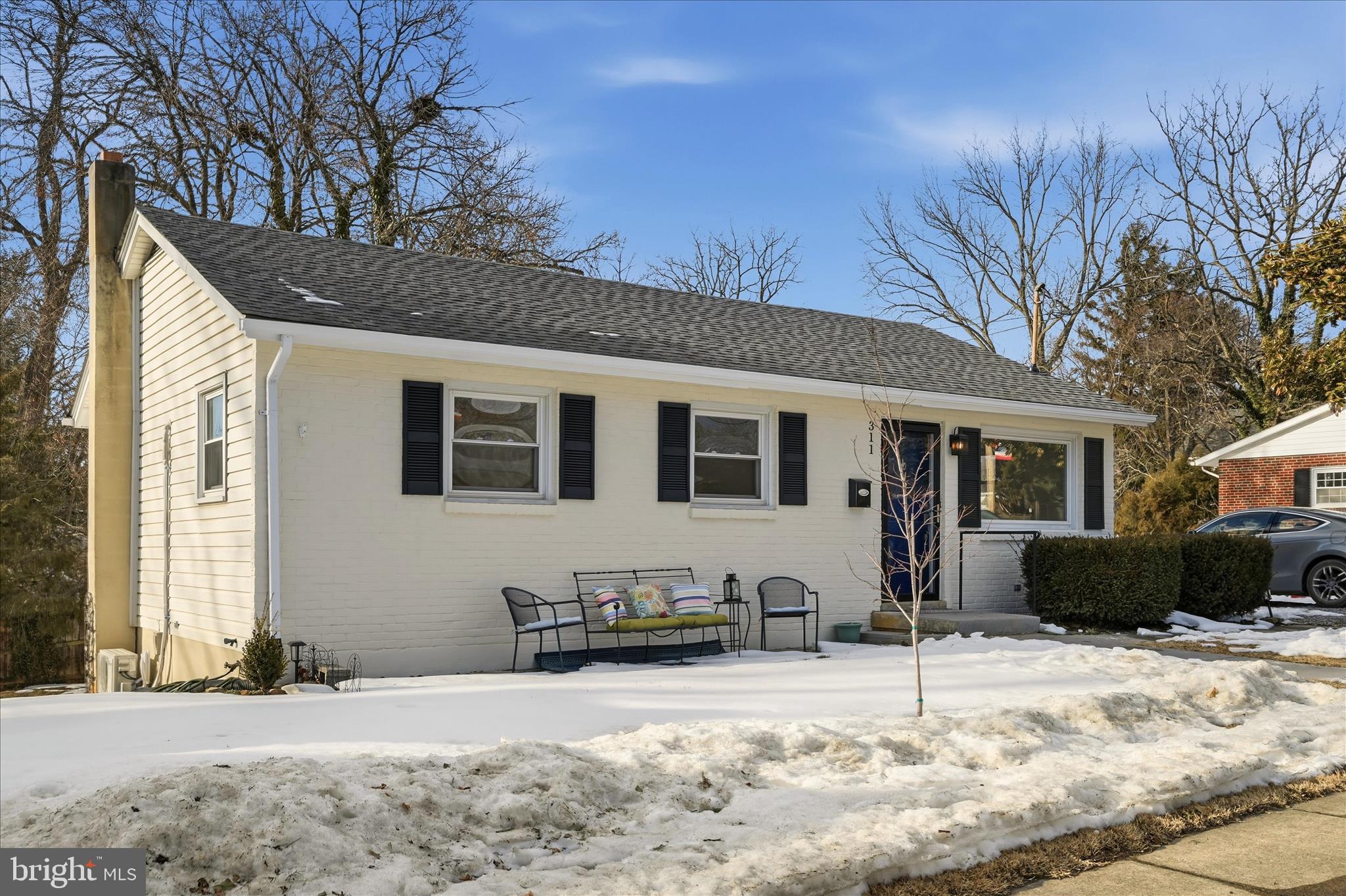 311 South Buckmarsh Street Berryville, VA 22611 - Photo 2 of 47 Front Exterior