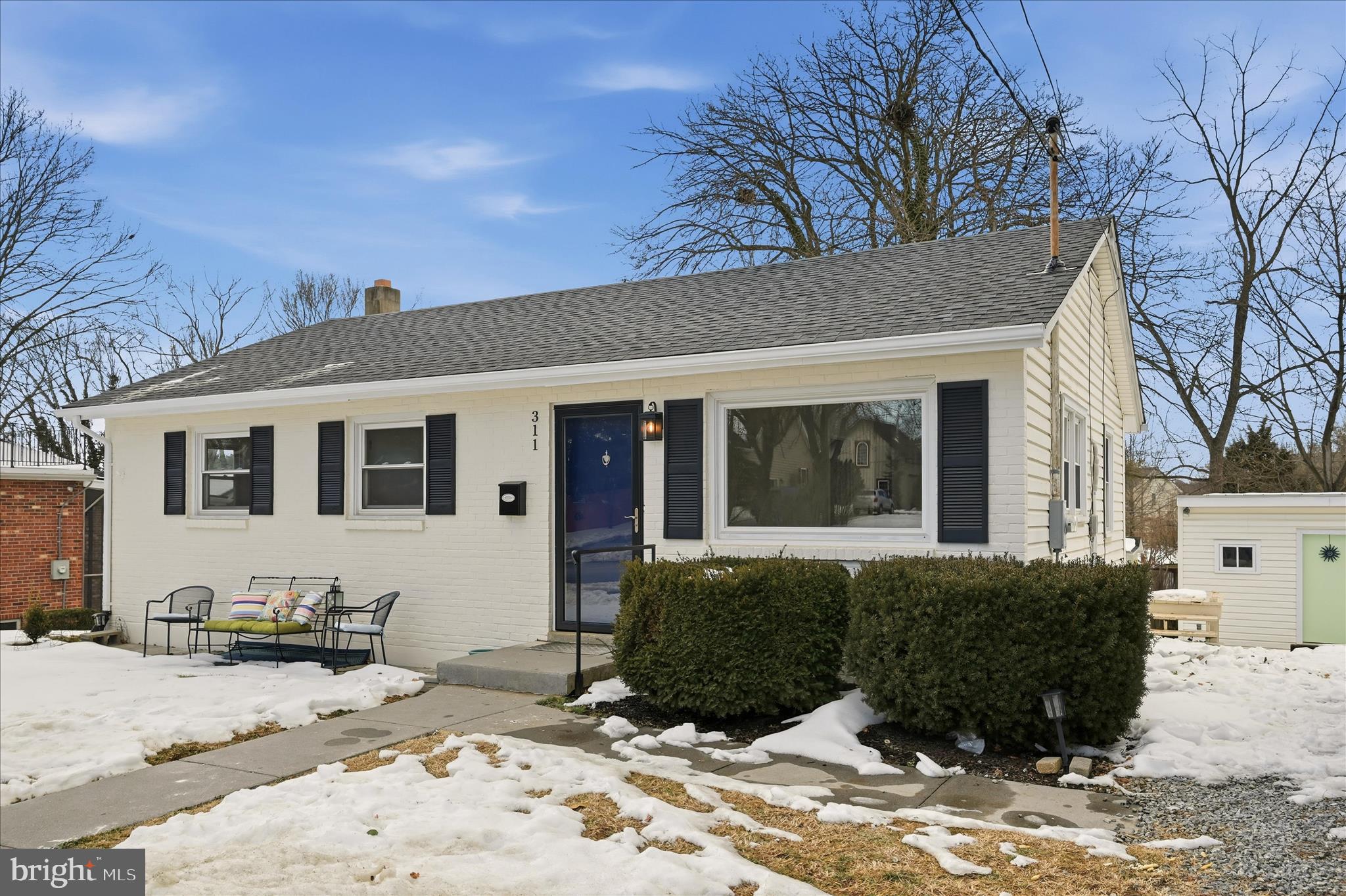 311 South Buckmarsh Street Berryville, VA 22611 - Photo 3 of 47 Front Exterior