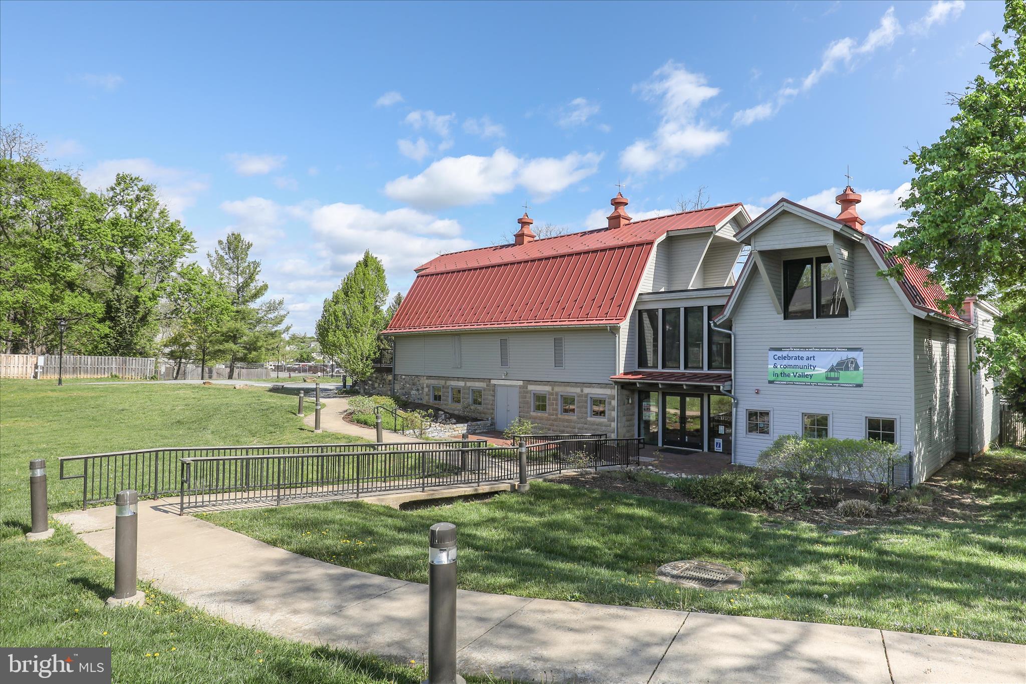 311 South Buckmarsh Street Berryville, VA 22611 - Photo 43 of 47 12-Community Photos