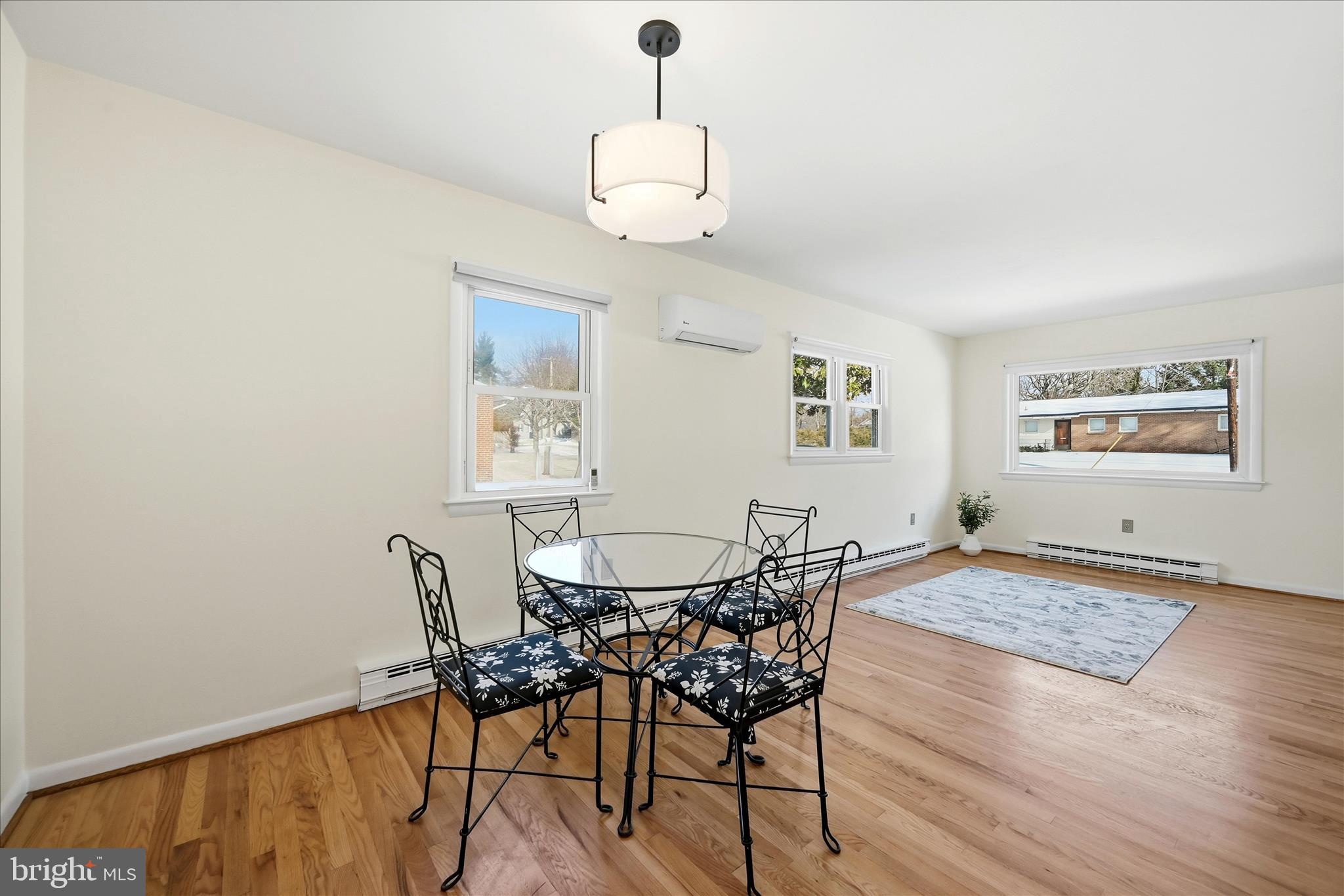 311 South Buckmarsh Street Berryville, VA 22611 - Photo 10 of 47 Dining Area