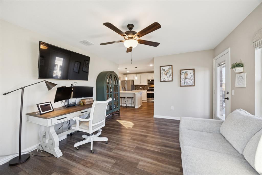 9304 Riverlight Road McKinney, TX 75071 - Photo 13 of 33