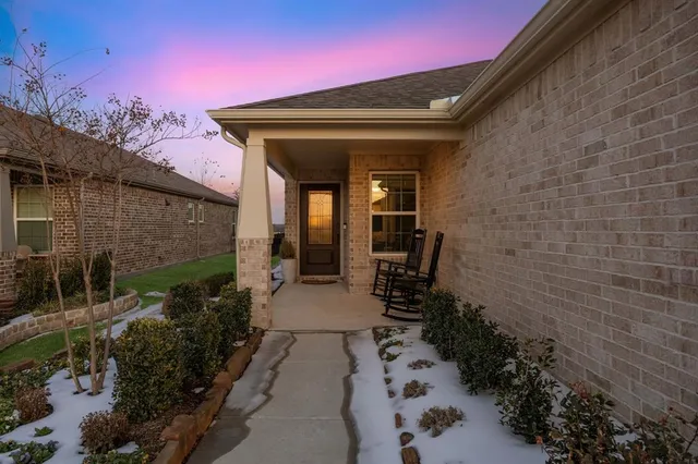 $423,000 | 9304 Riverlight Road, McKinney, TX 75071