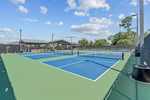 a view of a tennis court