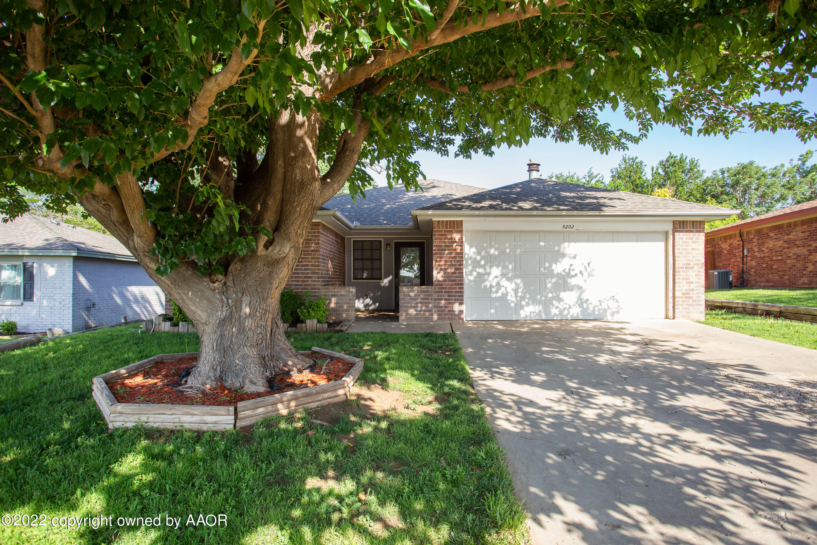 5202 Raindrop Lane Amarillo, TX 79110 - Photo 1 of 21 Front View