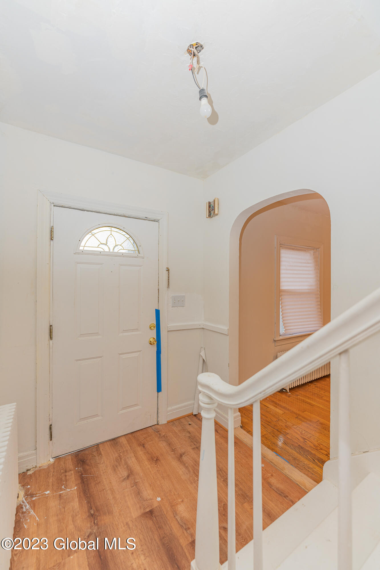 56 Everett Road Colonie, NY 12205 - Photo 8 of 46 1Entry 1