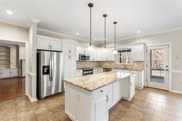 $717,900 | 205 Catawbah Road, Clemson, SC 29631