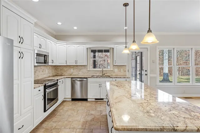 $734,900 | 205 Catawbah Road, Clemson, SC 29631