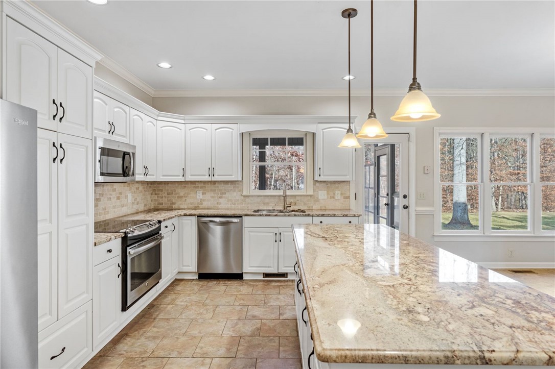 205 Catawbah Road Clemson, SC 29631 - Photo 18 of 49