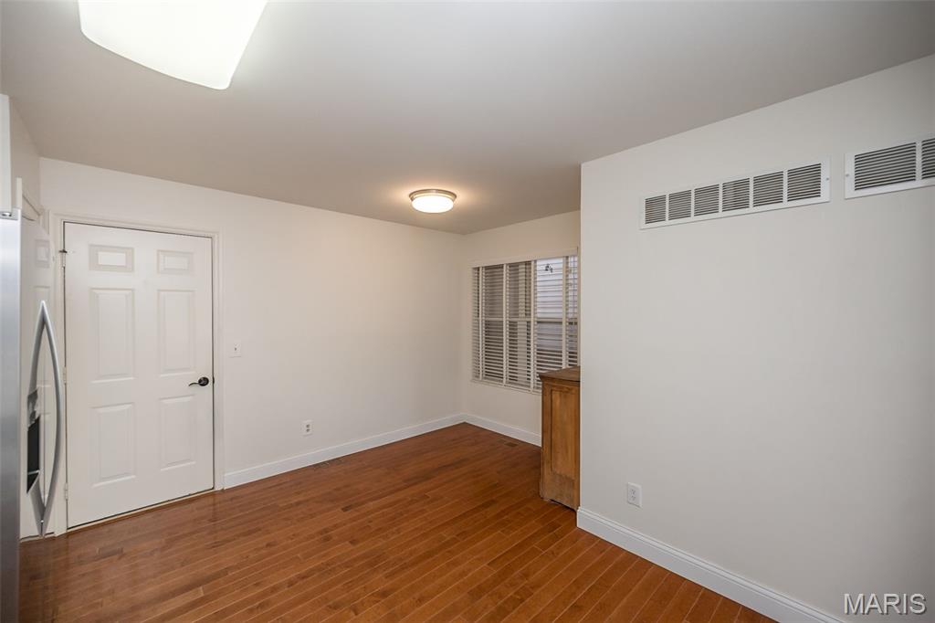 1337 Stone Run Drive Ballwin, MO 63021 - Photo 20 of 57