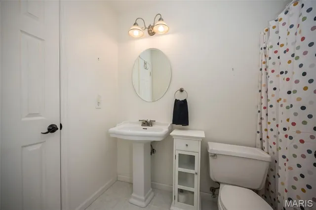 $300,000 | 1337 Stone Run Drive, Ballwin, MO 63021