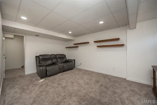 $300,000 | 1337 Stone Run Drive, Ballwin, MO 63021