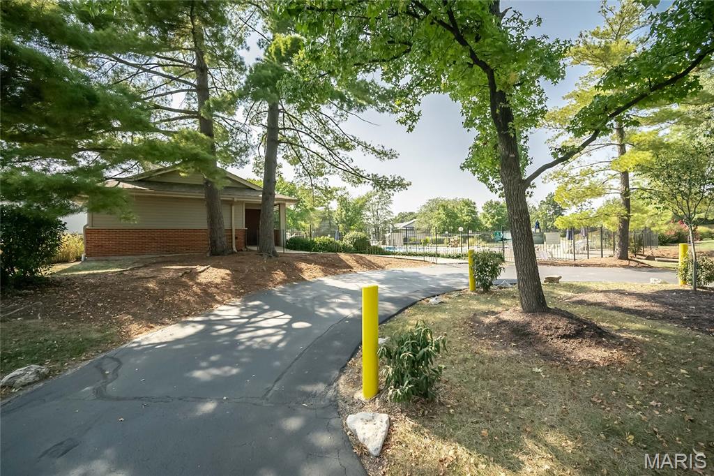 1337 Stone Run Drive Ballwin, MO 63021 - Photo 49 of 57