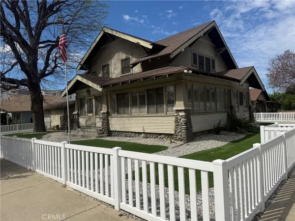 $1,000,000 | 2147 North White Avenue, La Verne, CA 91750