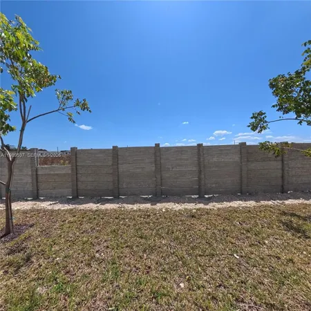 $3,550 | 1374 Northwest 1st Street, Florida City, FL 33034