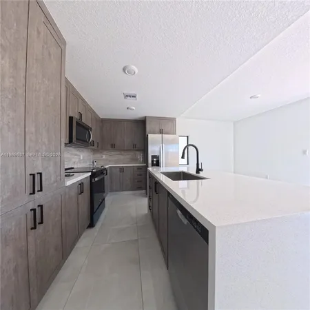 $3,550 | 1374 Northwest 1st Street, Florida City, FL 33034