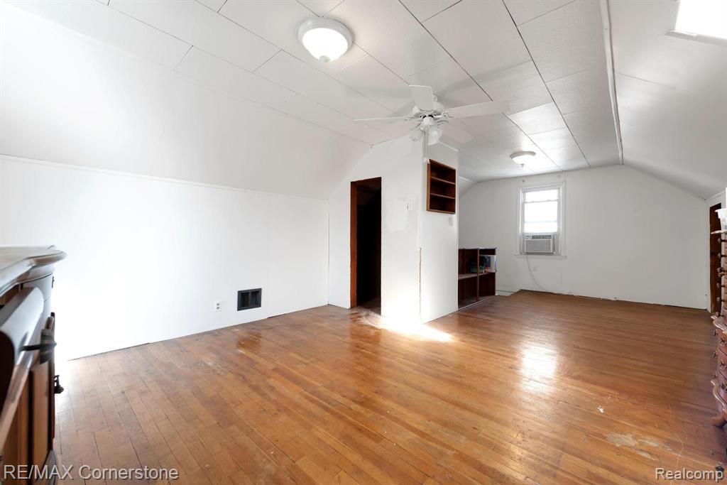 24410 Union Street Dearborn, MI 48124 - Photo 13 of 24