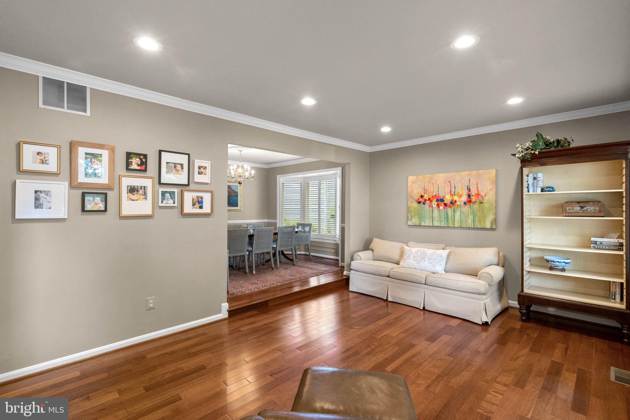 10430 Mountain Quail Road Silver Spring, MD 20901 - Photo 8 of 41